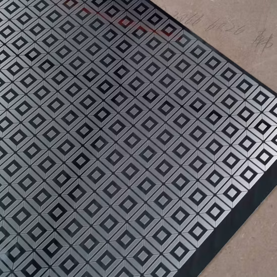 Like Xxxxxl Big Big Fiber Laser Engraver Marking Machine for Elevator Decoration